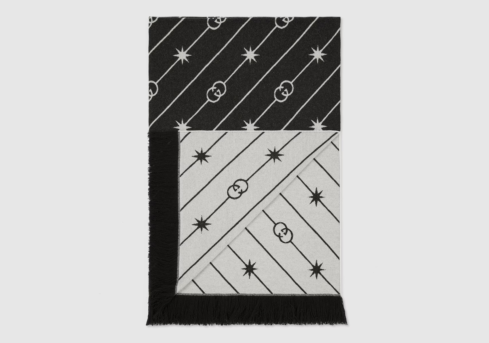 Многослойность и текстурность в фирменном стиле, актуальный тренд в брендинге 2024